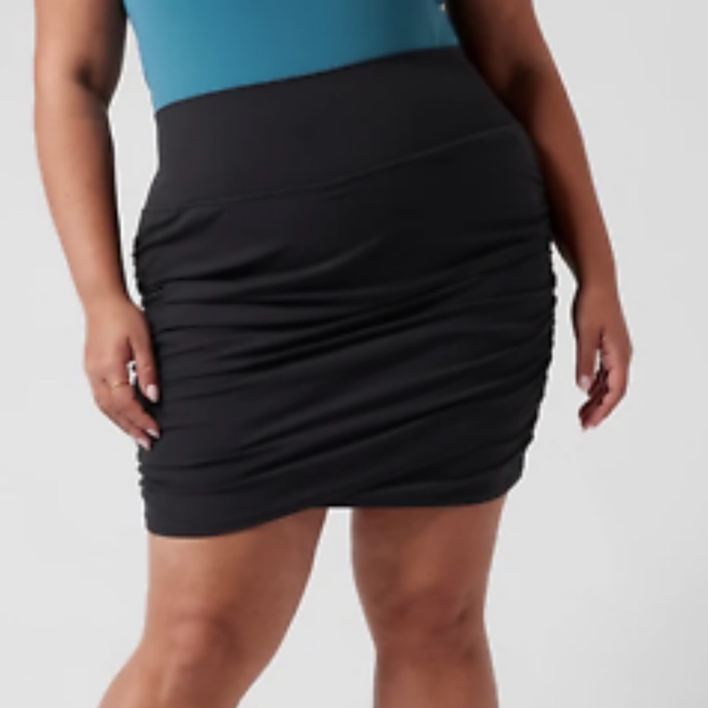 💕💕💕Athleta Transcend Skort💕💕💕NWOT 1XL Black Skort💕💕💕